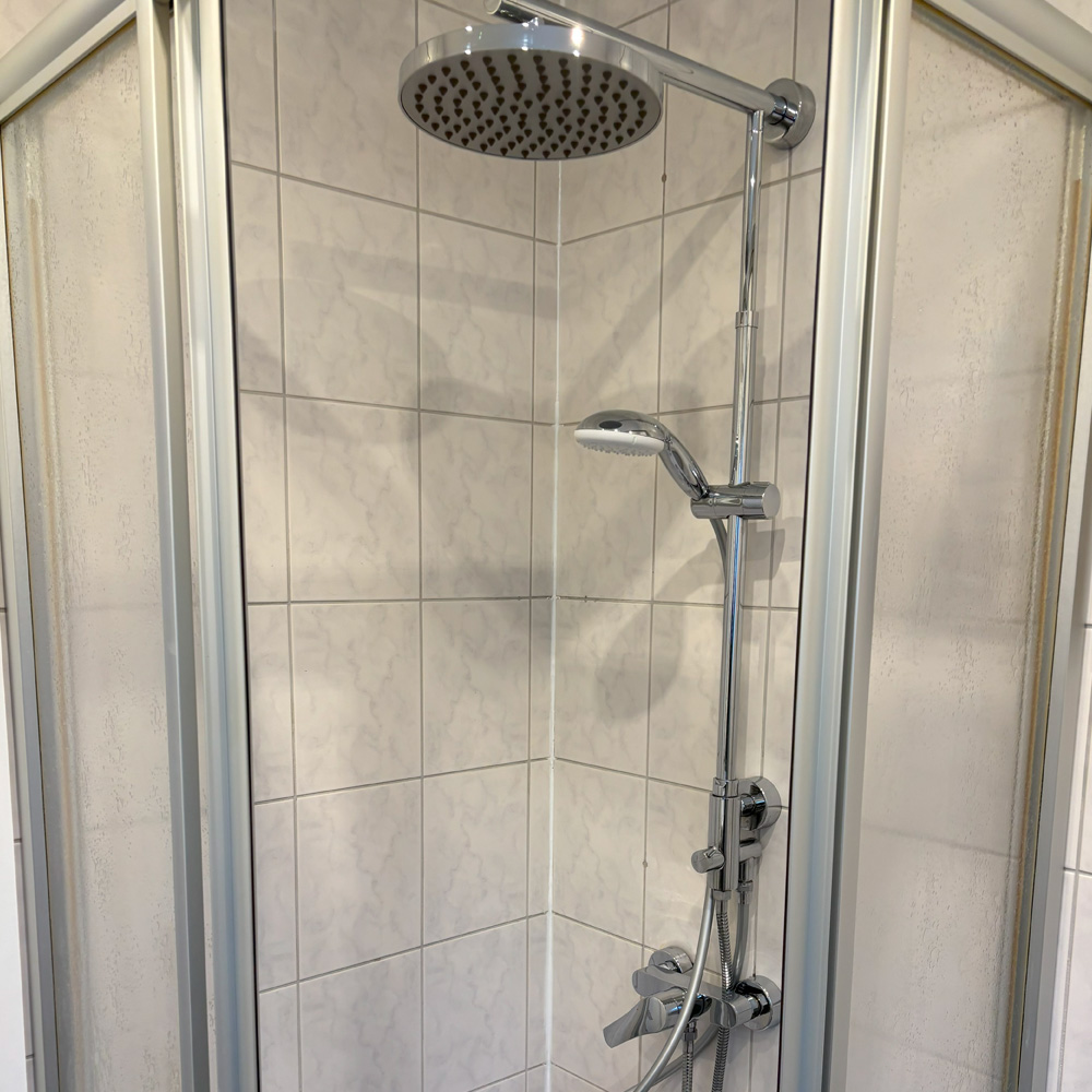 Badezimmer 2